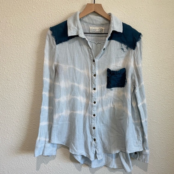Free People Artisan De Luxe Button Down Tie Dye Small Gauze Boho Top Coastal - Picture 1 of 9
